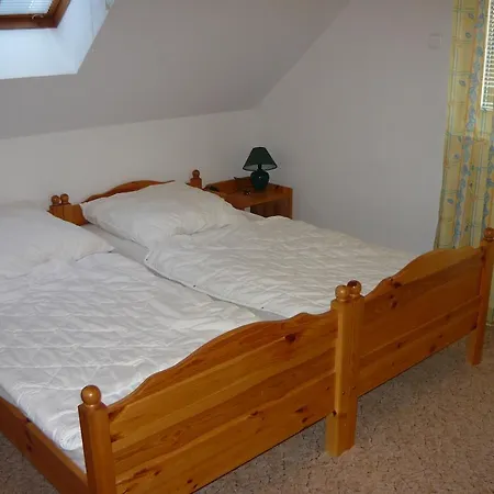 Apartment Kaman Pince Alsópáhok
