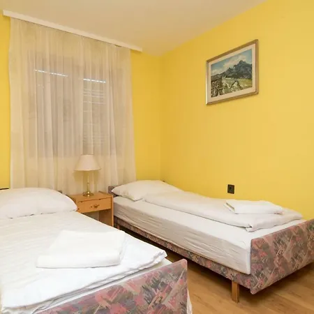 Apartment Kaman Pince *